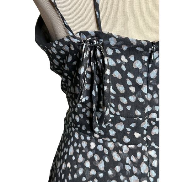 Le Lis black gray print ruffled romper size Large - Picture 13 of 16